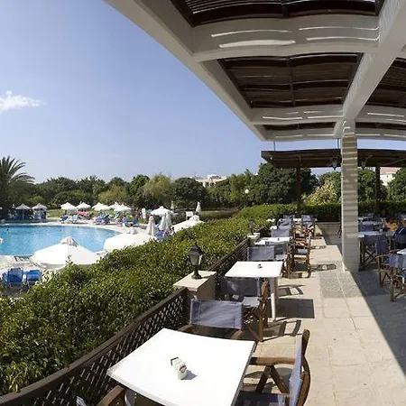 αβάντι 4*