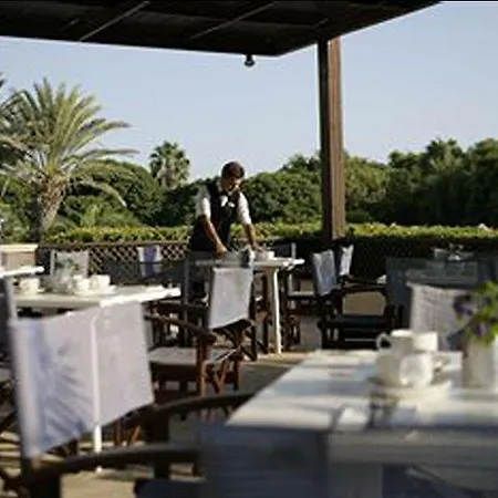 Ξενοδοχείο αβάντι 4*