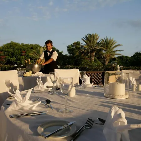 Avanti 4*