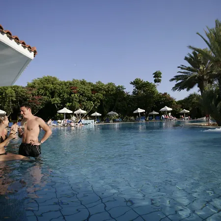 Avanti Hotel Pafos
