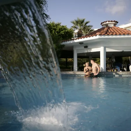 Avanti Hotel 4*